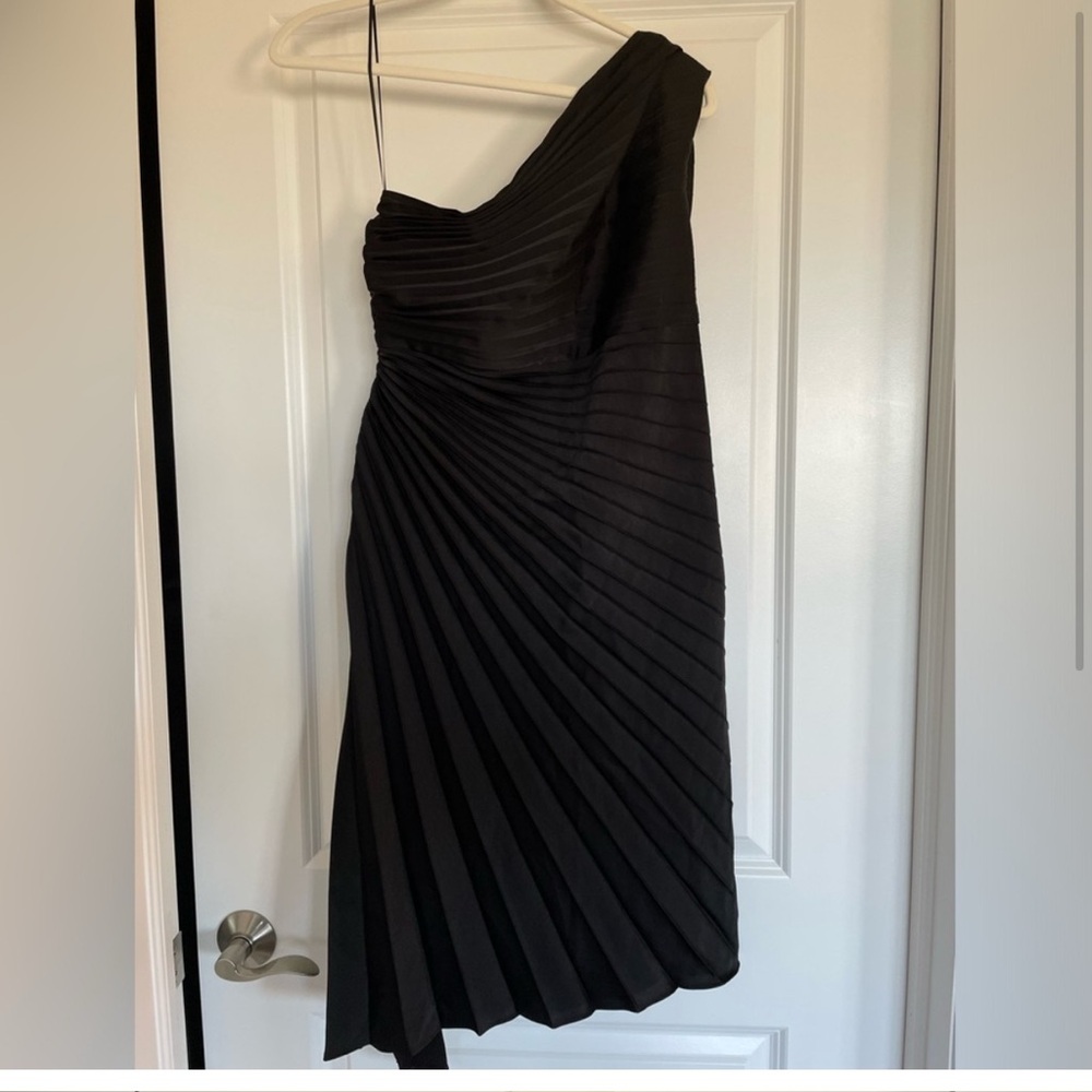 Banana Republic Factory one shoulder pleated dress.